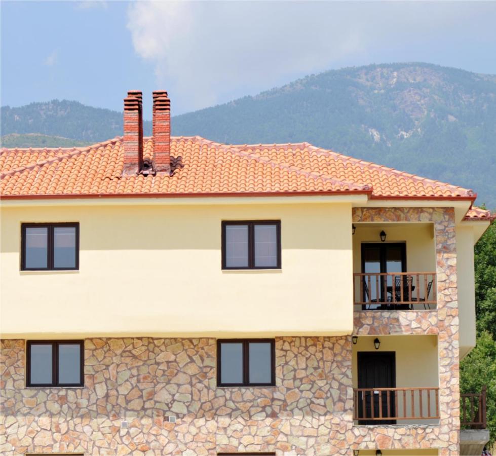 Kaimak Mountain Lodge Панагица Екстериор снимка